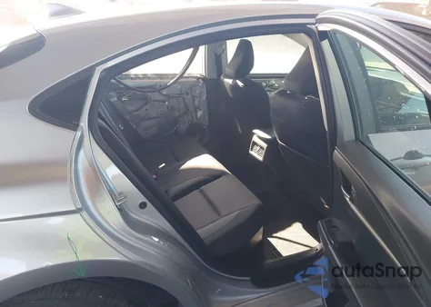 2025 Toyota Camry Le из США, поврежденный, VIN 4T1DAACK6SU023288